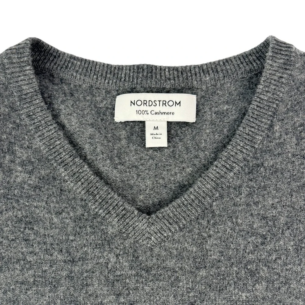 Nordstrom Mens 100%‎ Cashmere V-Neck Sweater Gray Heather N0455888MN Size M